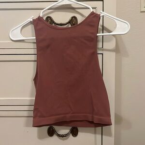 Peach stretchy tank top
By together brand